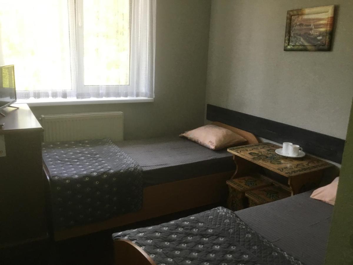 Inn Alibi Khorodelets Eksteriør billede